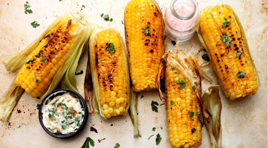Как приготовить кукурузу в початках: 8 рецептов + бонус