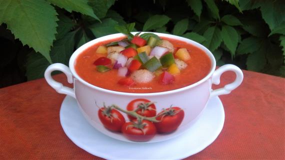 Гаспачо  холодный томатный суп для жаркого лета